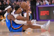爱游戏体育官方入口-NBA历史前2轮皆横扫球队：雷霆成第8支 勇士&amp;骑士曾夺冠